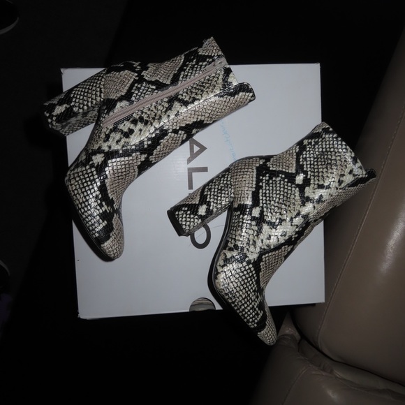 Aldo snake print booties - Picture 1 of 5